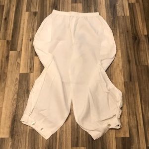 White Linen Pants I.C. By Connie K.